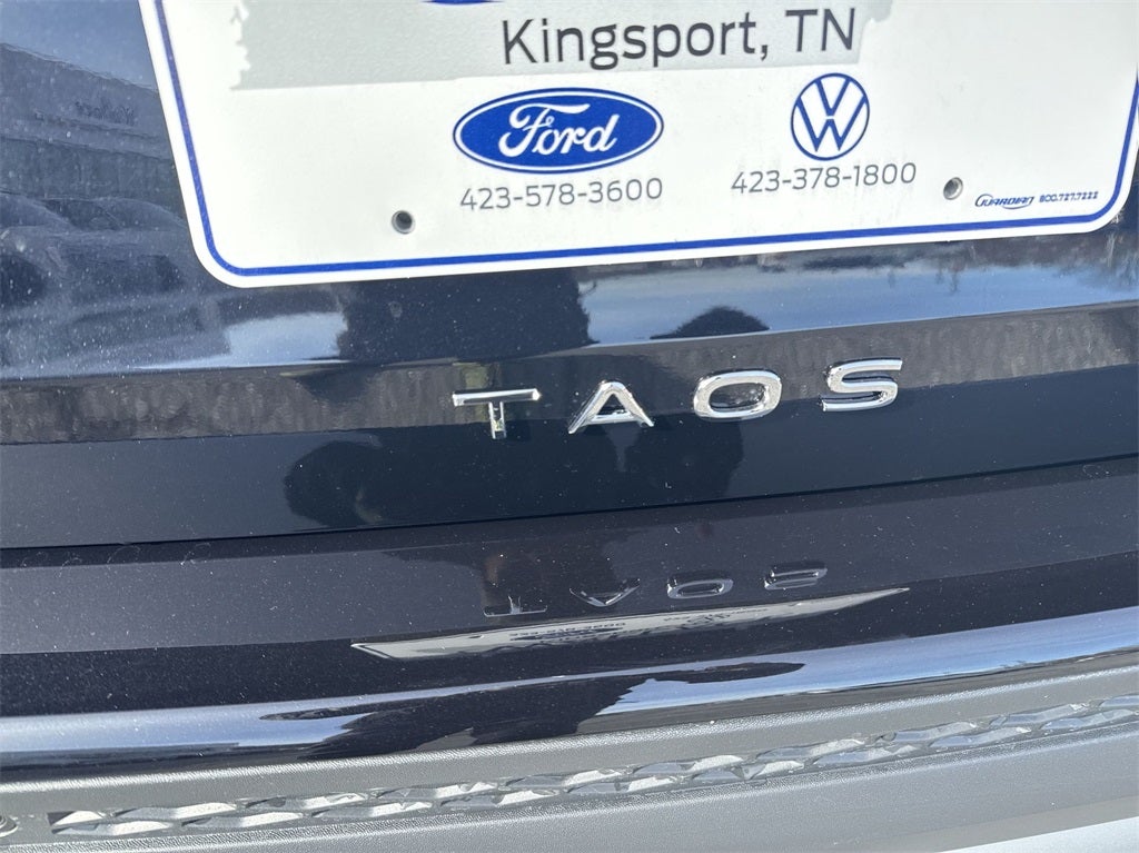 2025 Volkswagen Taos 1.5T SE