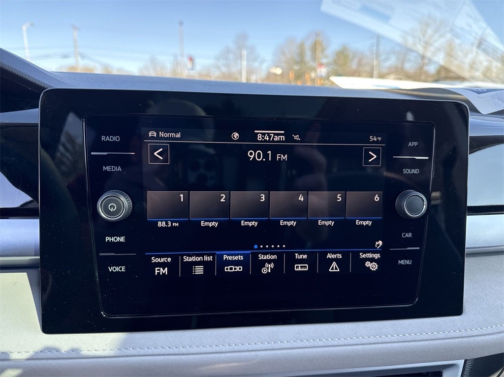 2025 Volkswagen Taos 1.5T SE