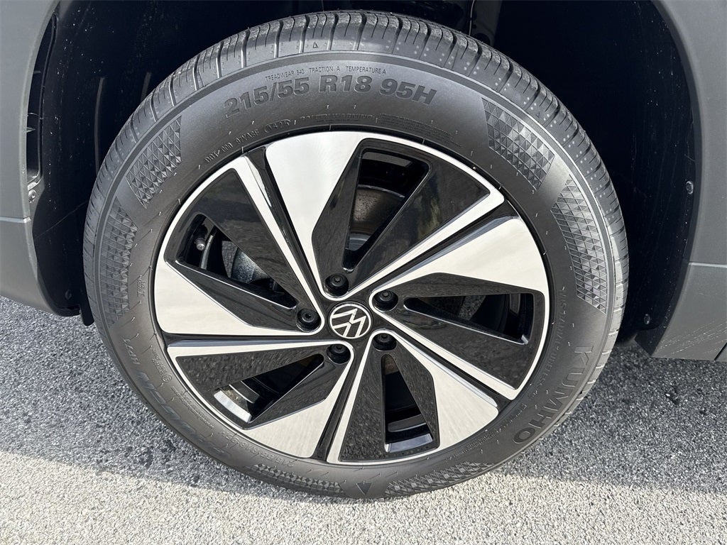 2025 Volkswagen Taos 1.5T SE