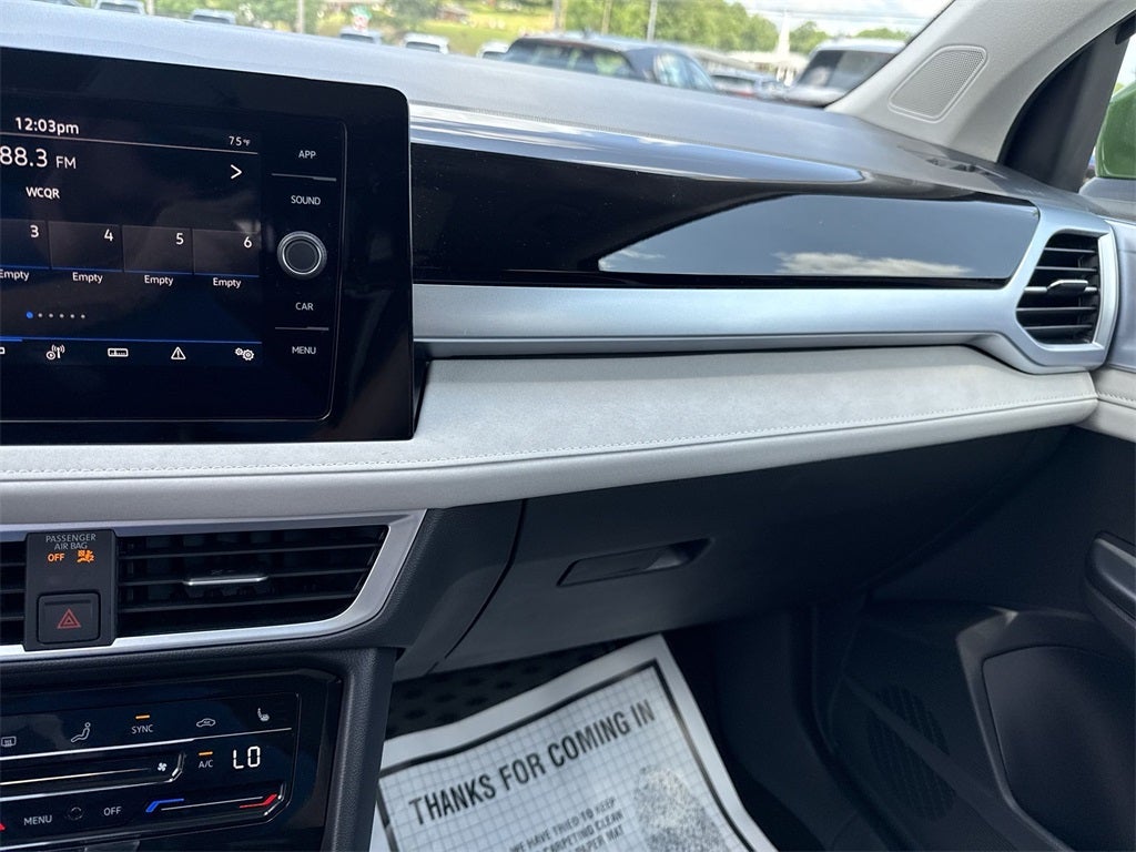 2025 Volkswagen Taos 1.5T SE