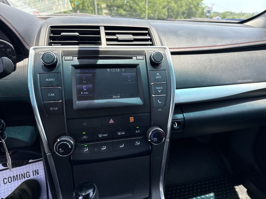 2015 Toyota Camry SE