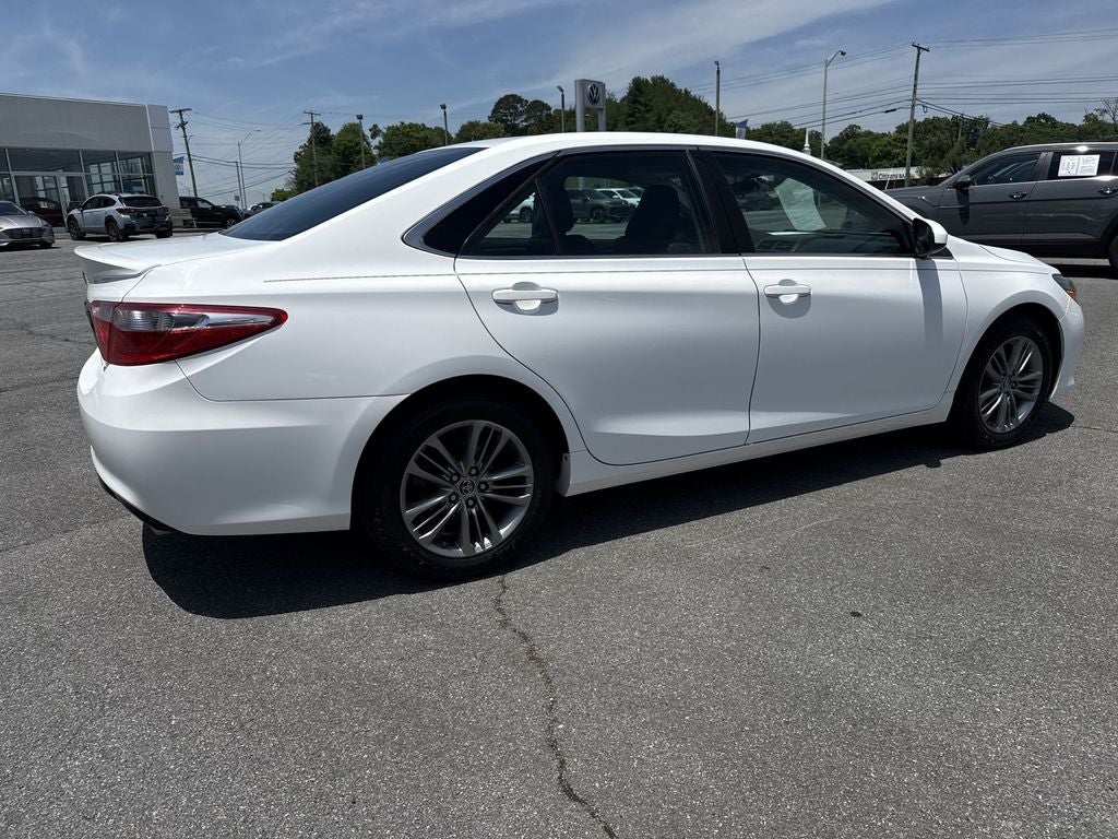 2015 Toyota Camry SE