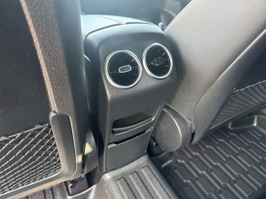 2020 Mercedes-Benz GLB GLB 250 4MATIC®