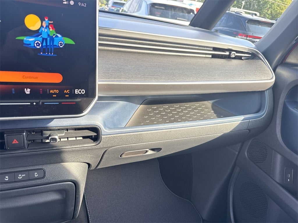 2025 Volkswagen ID. Buzz Pro S Plus