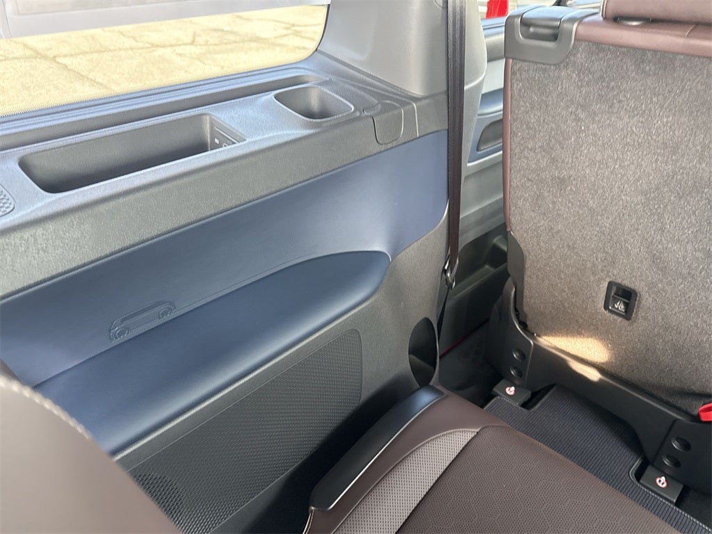 2025 Volkswagen ID. Buzz Pro S Plus