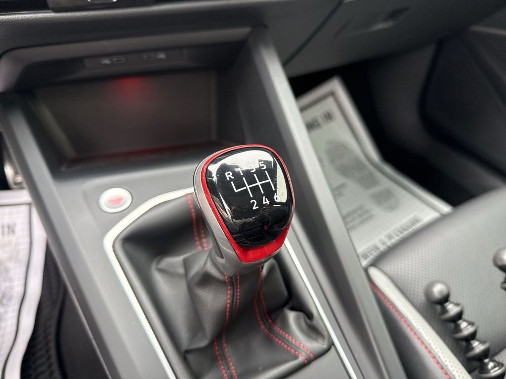 2022 Volkswagen Golf GTI 2.0T SE