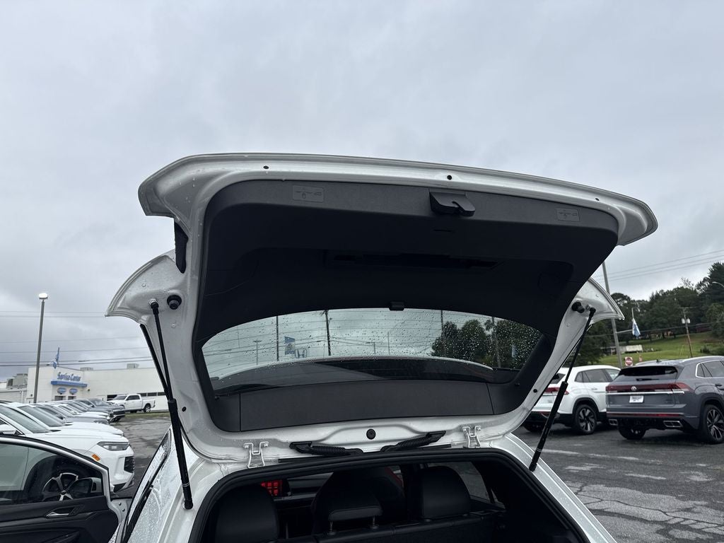 2022 Volkswagen Golf GTI 2.0T SE