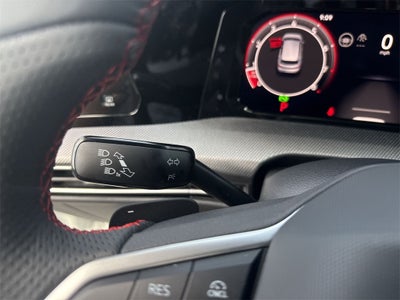 2025 Volkswagen Golf GTI 2.0T SE