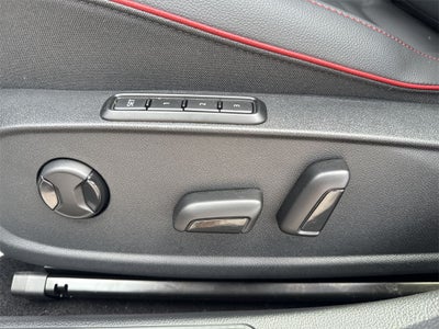 2025 Volkswagen Golf GTI Autobahn