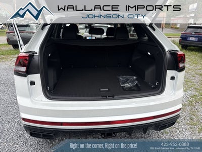 2026 Volkswagen Atlas Cross Sport 2.0T SEL R-Line Black
