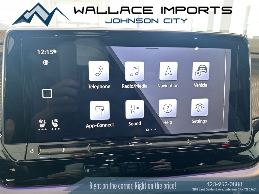 2024 Volkswagen Atlas Cross Sport 2.0T SEL R-Line