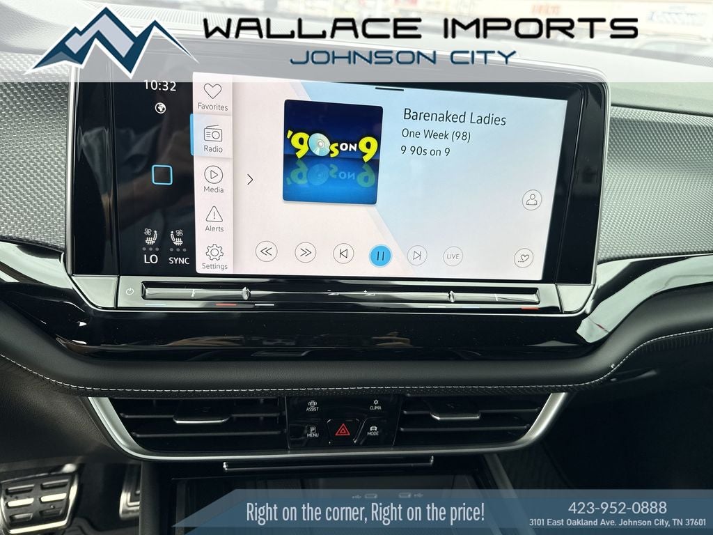 2026 Volkswagen Atlas Cross Sport 2.0T SEL Premium R-Line