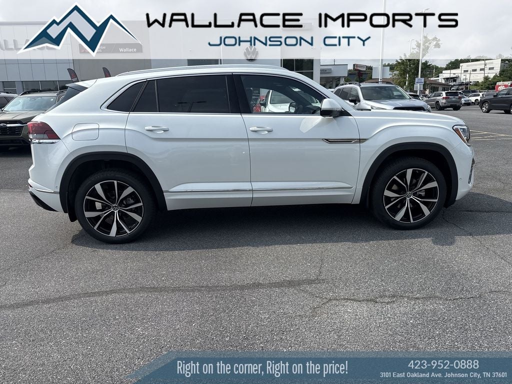 2026 Volkswagen Atlas Cross Sport 2.0T SEL Premium R-Line