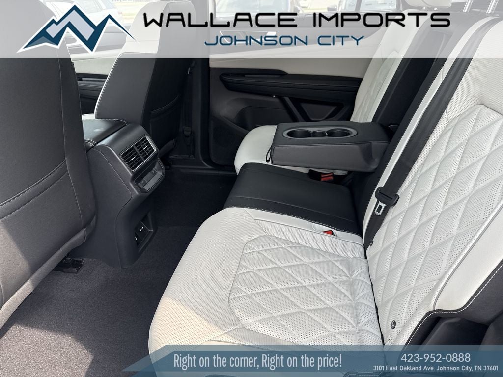 2026 Volkswagen Atlas Cross Sport 2.0T SEL Premium R-Line