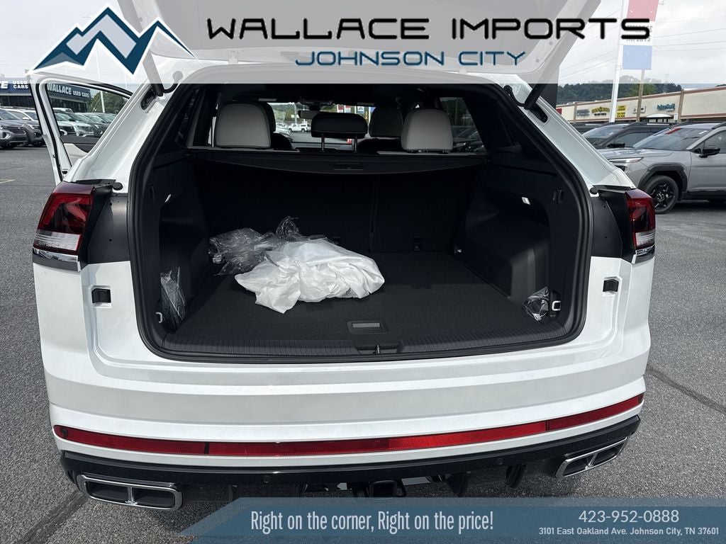 2026 Volkswagen Atlas Cross Sport 2.0T SEL Premium R-Line