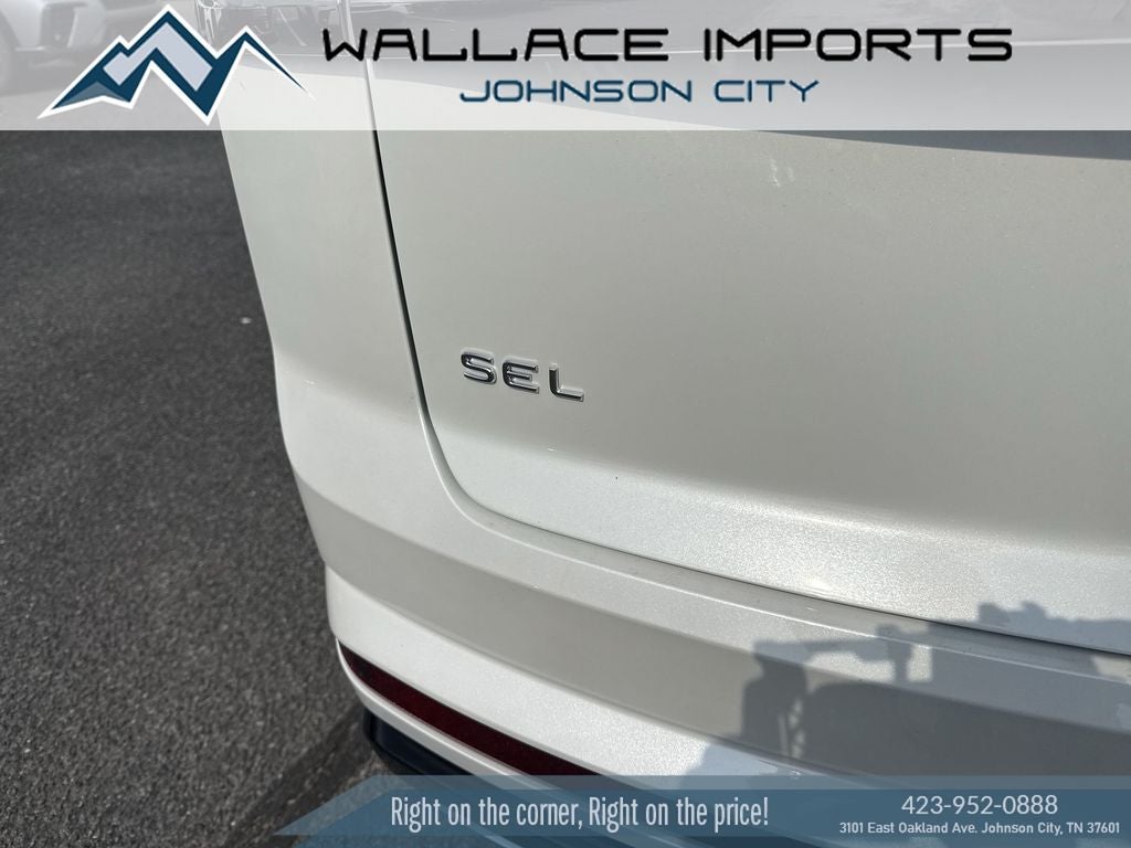 2026 Volkswagen Atlas Cross Sport 2.0T SEL Premium R-Line