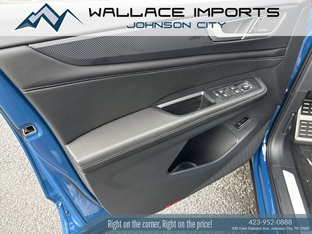 2026 Volkswagen Atlas Cross Sport 2.0T SEL Premium R-Line
