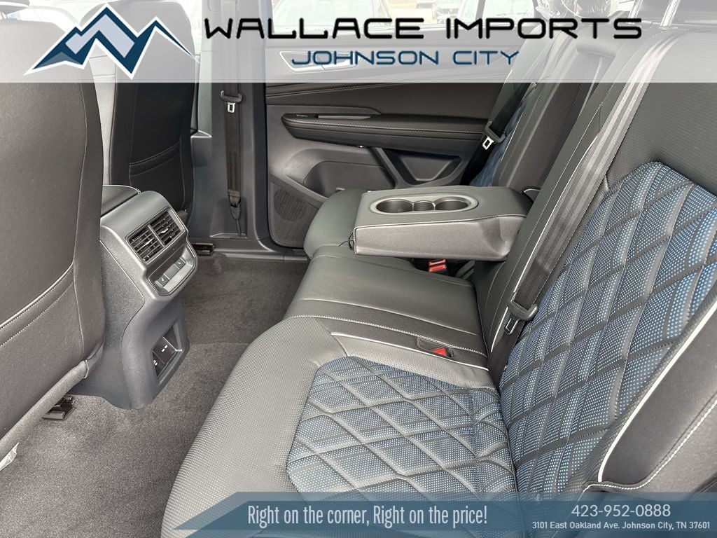 2026 Volkswagen Atlas Cross Sport 2.0T SEL Premium R-Line