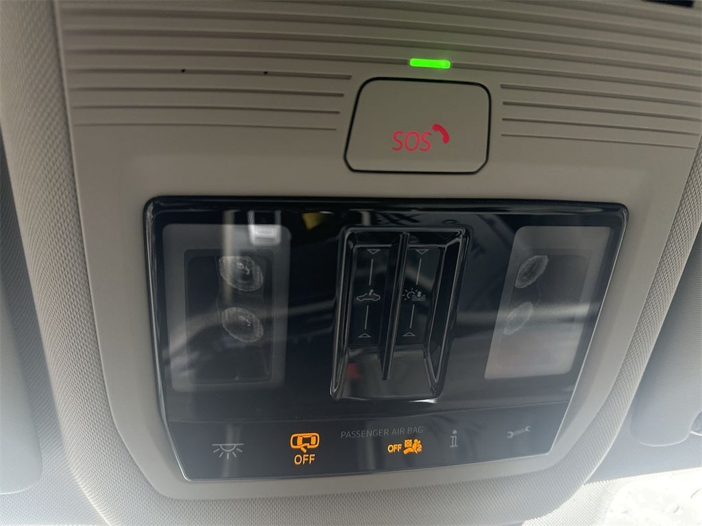 2025 Volkswagen Atlas 2.0T SEL Premium R-Line