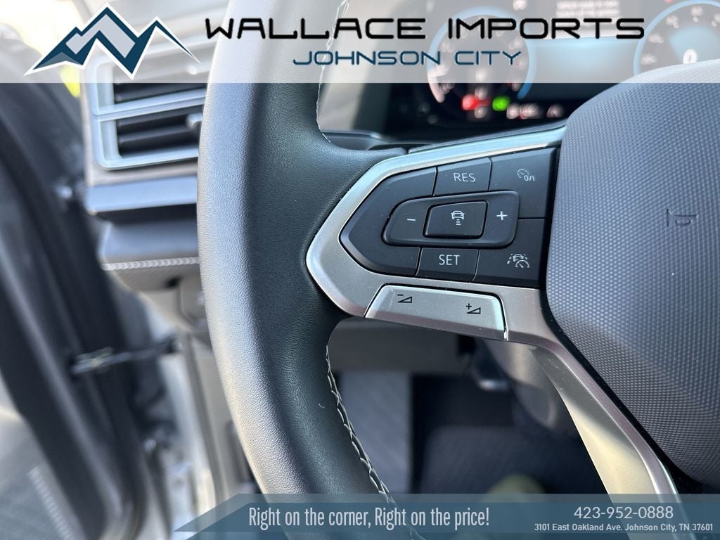 2025 Volkswagen Atlas 2.0T SE w/Technology