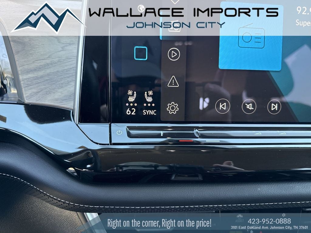 2025 Volkswagen Atlas 2.0T SE w/Technology