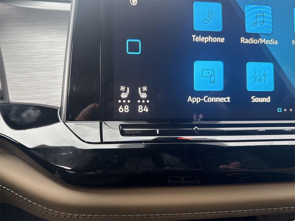 2026 Volkswagen Atlas Cross Sport 2.0T SE