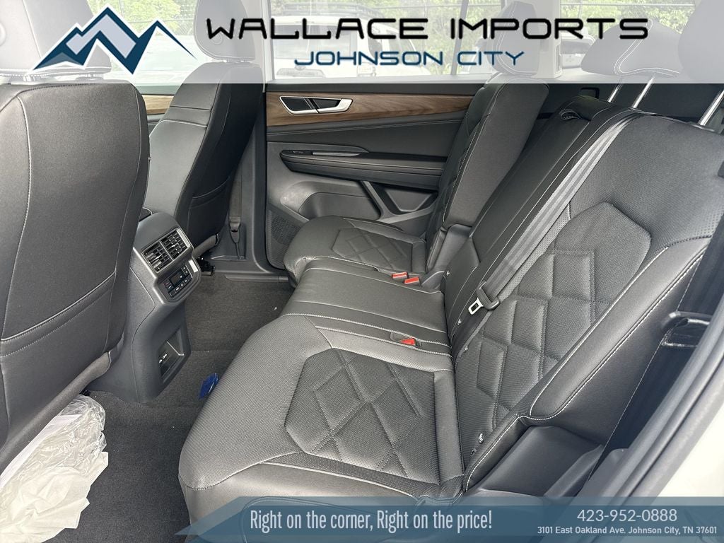 2026 Volkswagen Atlas 2.0T SE
