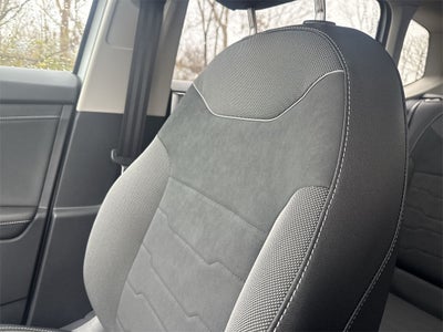 2026 Volkswagen Taos 1.5T SE Black