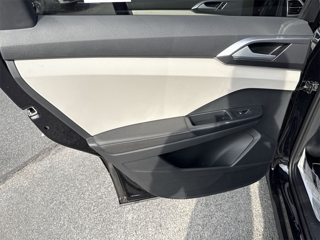 2025 Volkswagen Taos 1.5T SEL