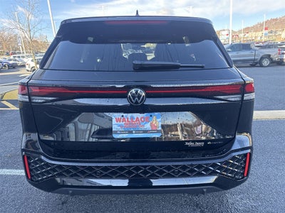 2026 Volkswagen Tiguan 2.0T SE R-Line Black