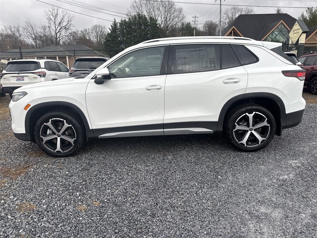 2026 Volkswagen Tiguan 2.0T SE