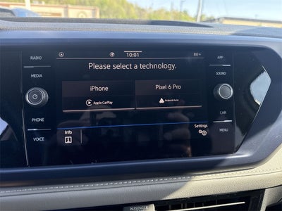 2024 Volkswagen Taos 1.5T SE