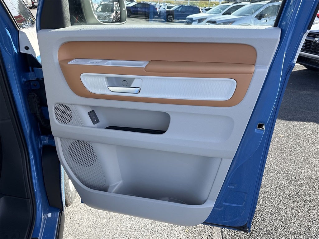 2025 Volkswagen ID. Buzz Pro S Plus