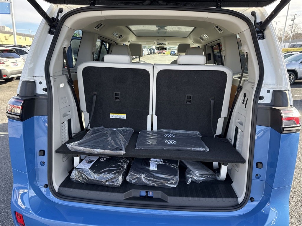 2025 Volkswagen ID. Buzz Pro S Plus