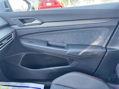 2025 Volkswagen Golf GTI 2.0T SE
