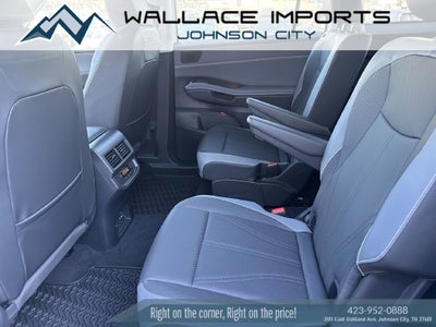 2027 Volkswagen Atlas 2.0T SE w/ Technology