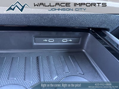 2027 Volkswagen Atlas 2.0T SE w/ Technology