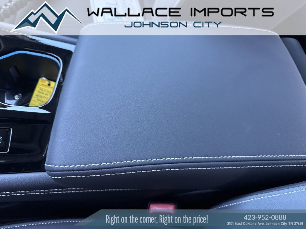 2027 Volkswagen Atlas 2.0T SE w/ Technology