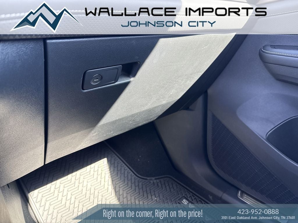2025 Volkswagen Atlas 2.0T SE