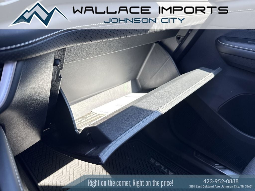 2025 Volkswagen Atlas 2.0T SE