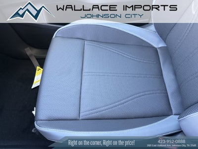 2027 Volkswagen Atlas 2.0T SE w/ Technology