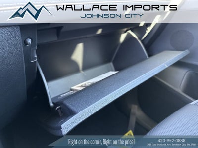 2027 Volkswagen Atlas 2.0T SE w/ Technology
