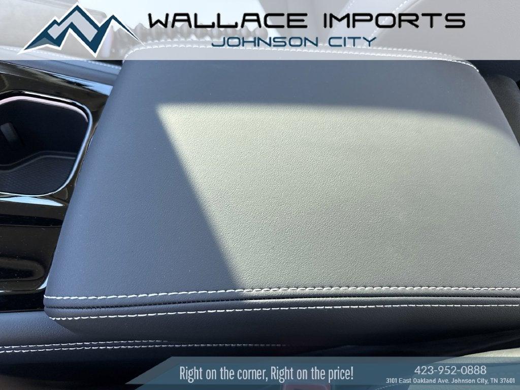 2027 Volkswagen Atlas 2.0T SE w/ Technology