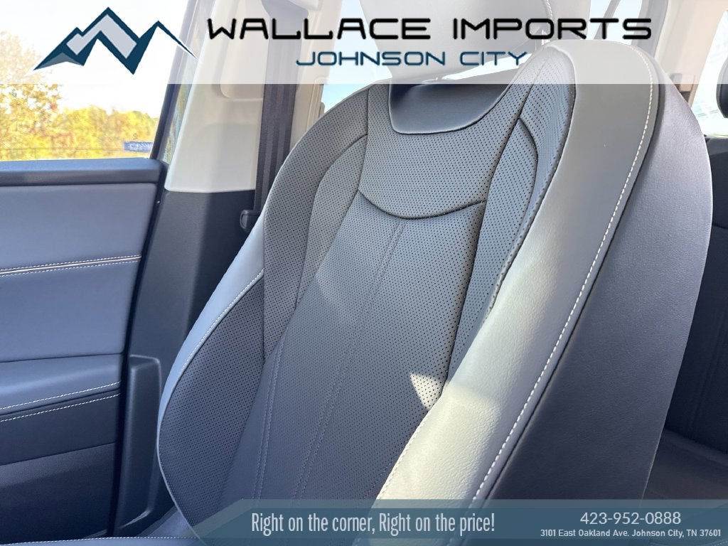 2027 Volkswagen Atlas 2.0T SE w/ Technology