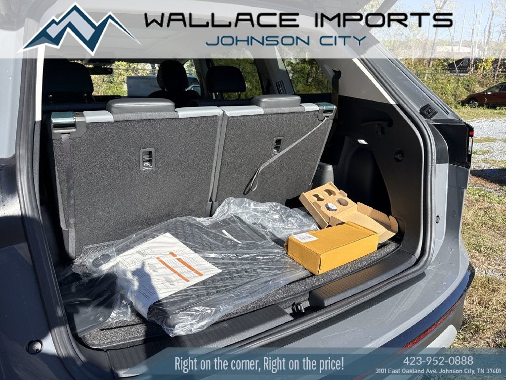 2027 Volkswagen Atlas 2.0T SE w/ Technology