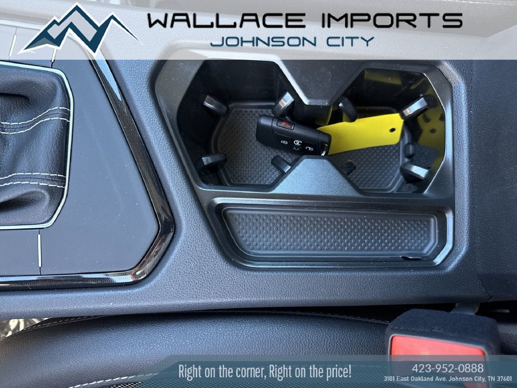 2027 Volkswagen Taos 1.5T SE
