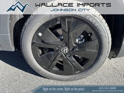 2027 Volkswagen Taos 1.5T SE