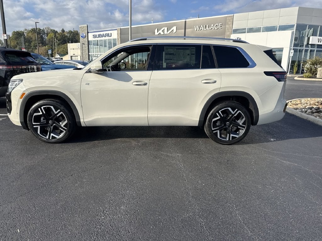 2027 Volkswagen Atlas SEL Premium R-Line