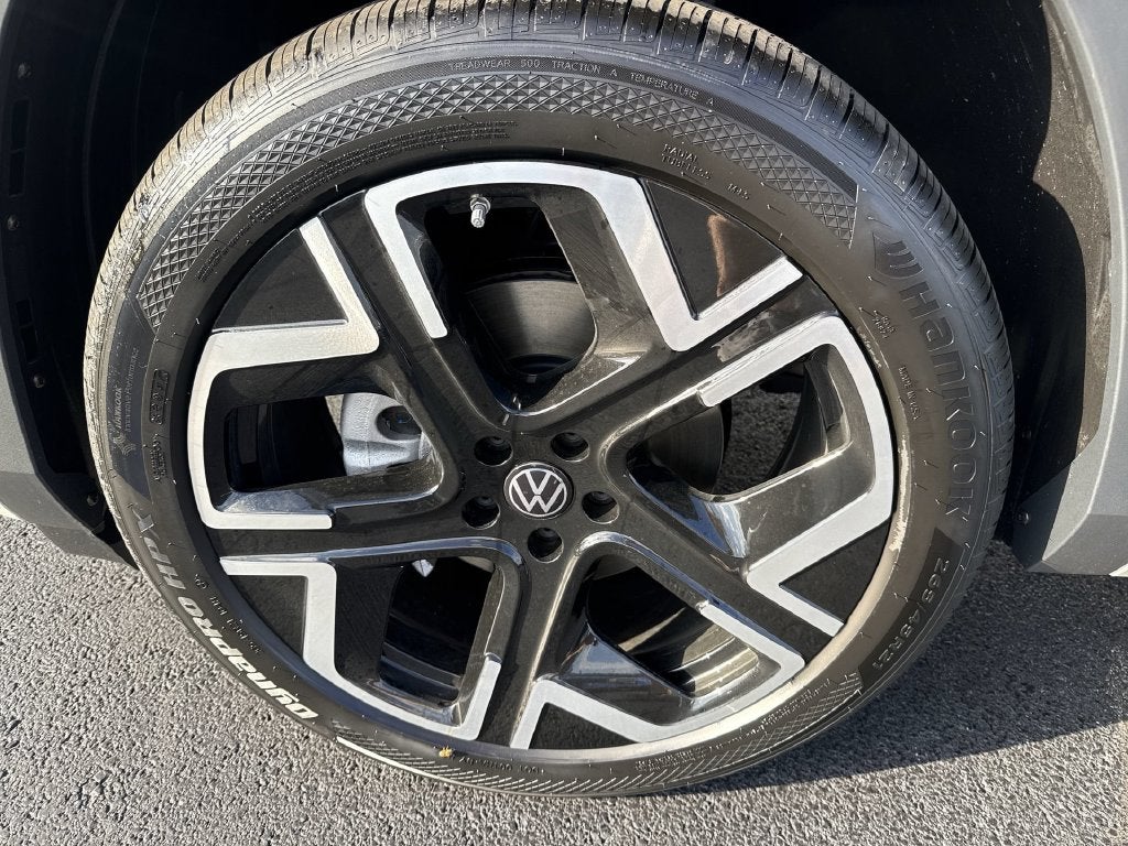 2027 Volkswagen Atlas SEL Premium R-Line