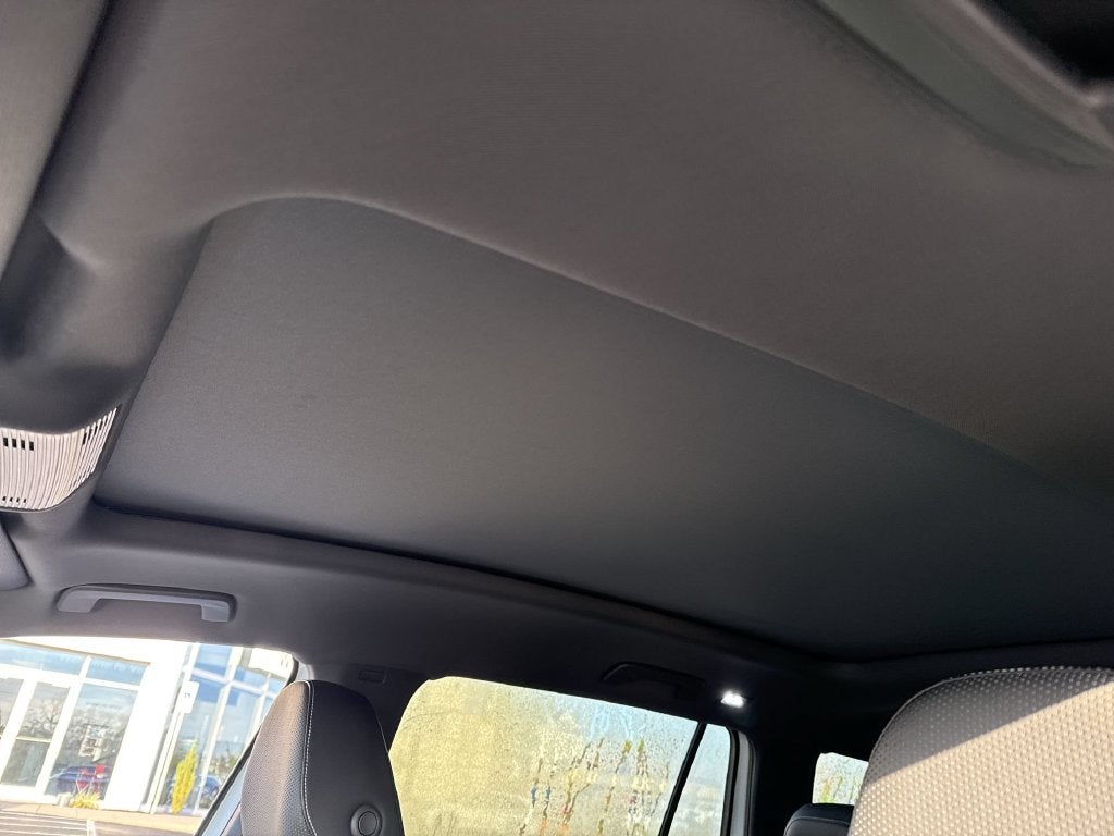 2027 Volkswagen Atlas SEL Premium R-Line